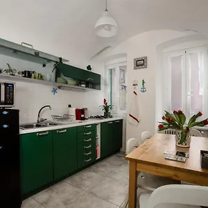 La Magnolia, Caressa De Mä Appartamento