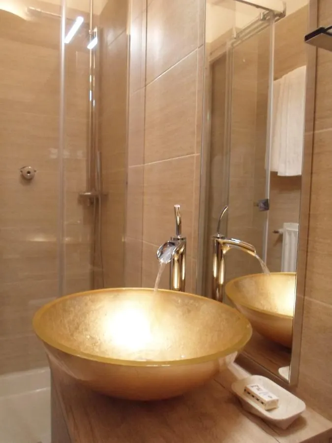 **  Hotel Regina Margherita Bordighera Italy